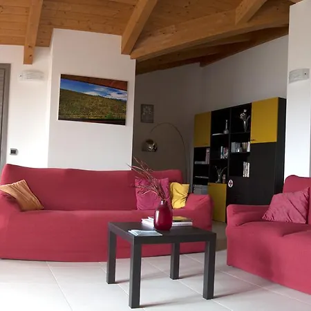 Alba In Langhe Bed & Breakfast 3*