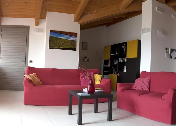 Alba In Langhe Bed & Breakfast 3*